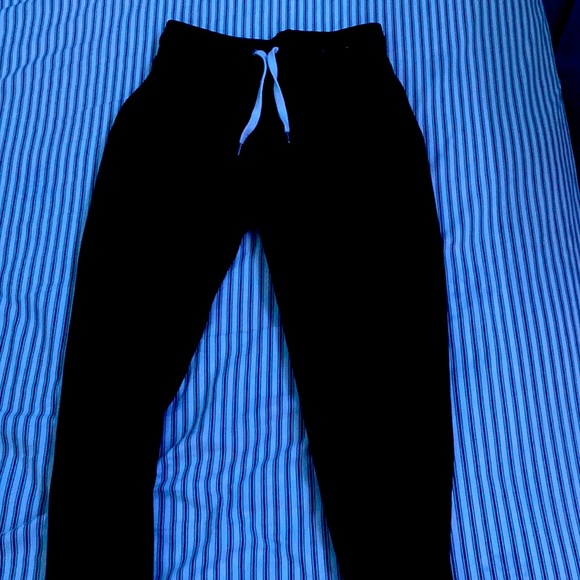 Black Sweatpants! - Picture 2 of 2